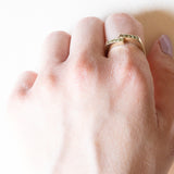 Vintage 9 Karat Gelbgold hellgrüner Peridot (ca. 0.30 Karat) Ring, 70er Jahre