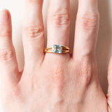 Vintage-Ring aus 18-karätigem Gelbgold mit blauem Topas im Prinzessschliff, 70er Jahre