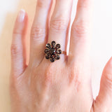 Vintage 8 Karat Gelbgold-Granat-Gänseblümchen-Ring, 50er Jahre