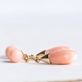 Boucles d'oreilles pendantes vintage en or jaune 14 carats et corail rose, 50s