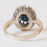 Vintage-Gänseblümchen-Ring aus 14-karätigem Weißgold mit Saphir (ca. 2.30 ct) und Diamanten im Brillantschliff (ca. 0.75 ctw), 60er Jahre