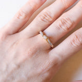 Vintage-Diamantring aus 18-karätigem Gelb- und Weißgold (ca. 0.10 Karat), 40er/50er Jahre