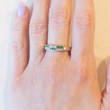 Vintage-Ring aus 9-karätigem Gelb- und Weißgold mit Smaragden (ca. 0.18 ctw) und Diamanten (ca. 0.09 ctw), 70er Jahre