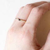 Vintage Ring aus 18 Karat Gelbgold mit Saphiren (ca. 0.10 ctw) und Diamanten (ca. 0.27 ctw), 70er/80er Jahre