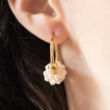 Vintage-Creolen aus 18-karätigem Gelbgold mit weißen Perlen, 70er/80er Jahre