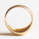 Винтажное цыганское кольцо из 18-каратного желтого золота с бриллиантами классической огранки (около 0.20 карата), 50-е годы