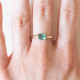 Vintage-Solitärring aus 9-karätigem Gelbgold mit Smaragd (ca. 0.75 ct), 50er Jahre