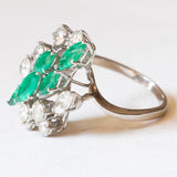 Vintage-Ring aus 18-karätigem Weißgold mit Diamanten (ca. 2 Karat) und Smaragd (ca. 1.90 Karat), 70er Jahre