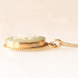 Vintage necklace with 9K yellow gold chain and 9K yellow gold pendant and green jasperware, 1982