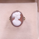 Anello vintage in oro giallo 9K con cammeo su conchiglia, anni '50