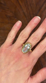 Anello da cocktail vintage in oro giallo 14K e acquamarina (5.80ct ca.), anni ‘70