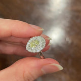 Anello ballerina vintage in platino con diamante fancy yellow (0.79ct) e diamanti (0.53ctw), anni ‘90