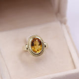 Anello vintage in oro giallo 8k con quarzo citrino