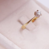 Anello solitario in oro giallo 18k con diamante (0,18ct), anni '70