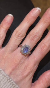 Anello vintage a margherita in platino 900 con zaffiro stellato (3,67ct) e diamanti (1,30ctw)