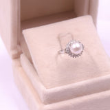 ANELLO vintage CON PERLA IN PLATINO 900 E DIAMANTI (0.40 CTW), anni '60