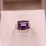 Anello vintage da cocktail in oro giallo 8k e ametista