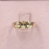 Anello vintage trilogy in oro giallo 9k con crisoberilli (1,90ctw)
