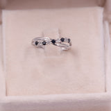 Anello vintage in oro bianco 9k con zaffiri e diamanti