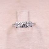 Anello vintage trilogy in oro bianco 18k con diamanti (0,83ctw), anni '70