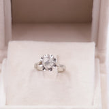 Antiker Solitärring aus 18 Karat Weißgold mit Diamant im Rosenschliff (0,50 ct), 20er/30er Jahre