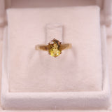 Anello cocktail in oro giallo 9k con berillo giallo