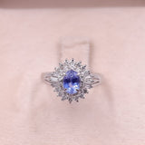 Anello vintage in platino 850 con zaffiro (1,10ct) e diamanti (0,63ctw)