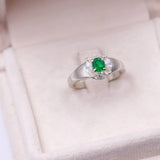Vintage 18k white gold ring with marquise-cut diamonds (0,80ctw) and emerald (0,30ct), 80s
