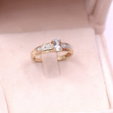 Anello vintage in oro giallo 9k con acquamarina (0,35ct) e diamanti