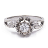 Vintage 18k white gold solitaire ring with 0.30ct central diamond, 40s