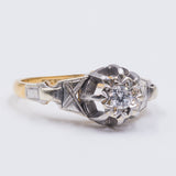 Vintage ring in 18kt gold and platinum with a central 0.15ct diamond, 1940s