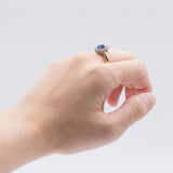 Vintage 14K gold daisy ring with sapphire (approx.1ct) and diamonds (approx.0.80ct), 50s