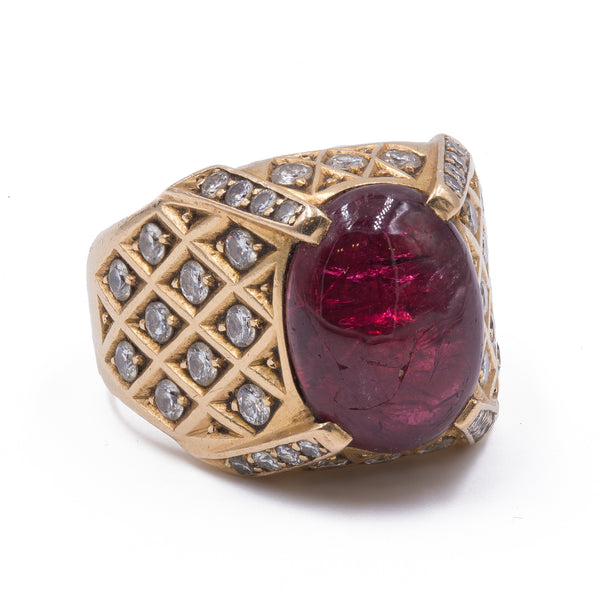 Vintage 18K gold men's ring with cabochon ruby and diamonds, 1960s