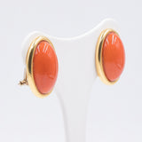 VINTAGE OHRRINGE AUS 18K GELBGOLD MIT ORANGER KORALLE, 50er/60er Jahre
