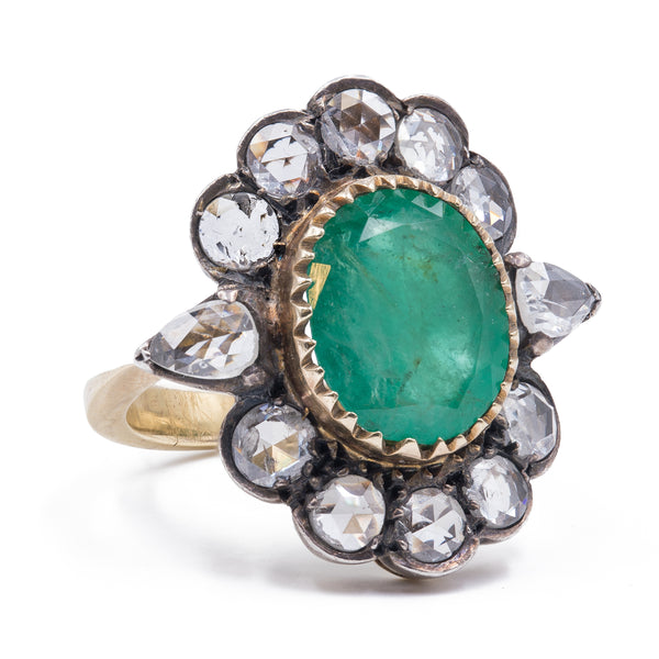 Antique gold and silver ring with emerald and rose cut diamonds, early 1900s