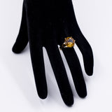 Vintage Cocktailring aus 18 Karat Gelbgold mit synthetischem orangefarbenem Saphir, 70er Jahre