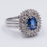 Vintage 14k white gold ring with central sapphire (1.76ct) and contour diamonds (2ct), 1970s / 1980s