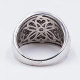 14k white gold ring with pavé diamonds, 1980s