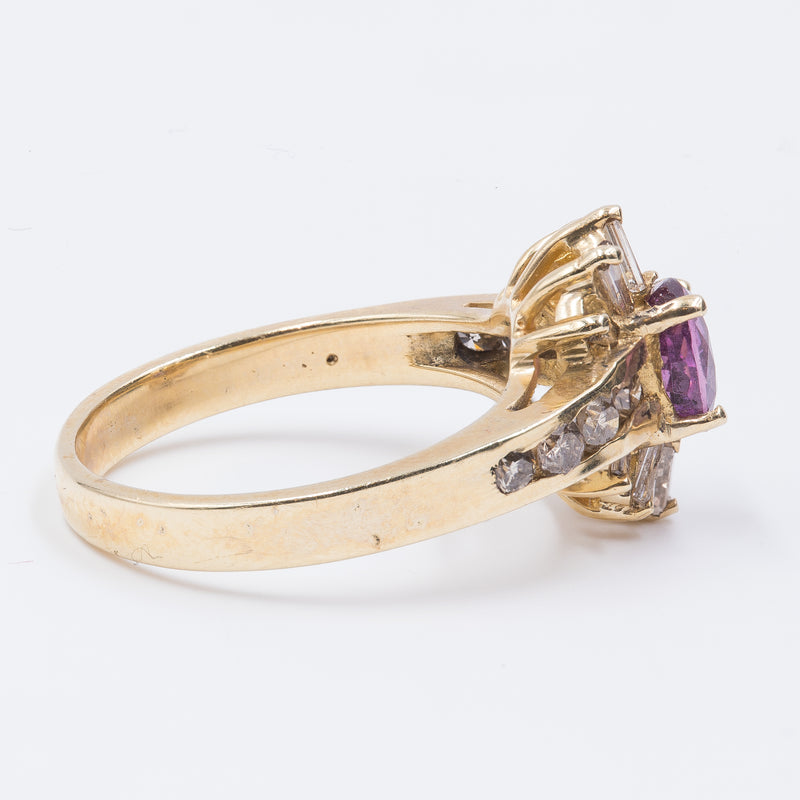 Anello vintage in oro 14k con rubino e diamanti taglio baguette e rotondo, anni 60