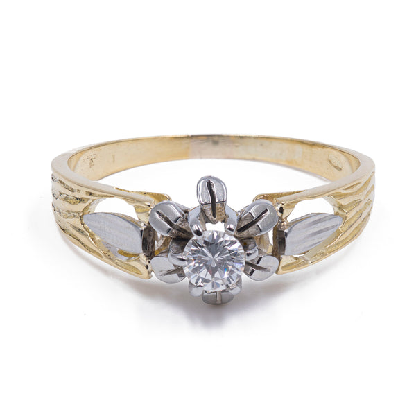 Vintage solitaire ring in 18k gold with central 0.25ct diamond, 1970s