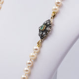 Collier de perles vintage avec susta en or et argent avec émeraude et rosaces, 50