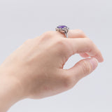 Vintage 14k white gold ring with central amethyst (3ct) and side diamonds (0.50ct), 50s / 60s