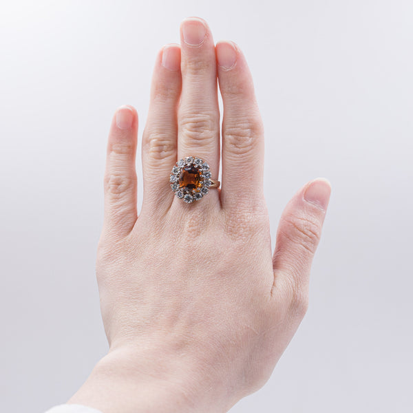 18K gold ring with citrine quartz (approx.4.20ct) and diamonds (approx.180ct), 1960s