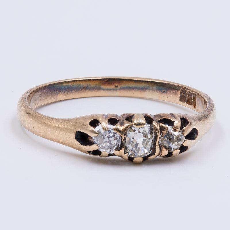 Antique 14k gold ring with 0.15 ct diamonds, early 1900s