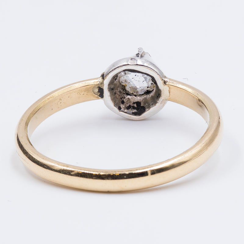 Anello antico in oro 18k e argento con diamante taglio rosetta