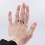 Vintage 18K Gold Ring with 9 Brilliant Cut Diamonds (approx. 0.78ctw), 60s