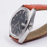 Montre bracelet Bulova en acier automatique avec date avec cadran noir, années 60/70