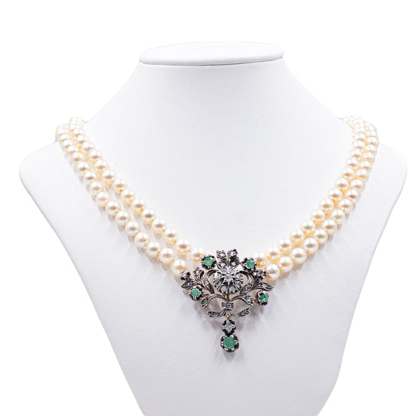 Collana vintage di perle con susta in oro e argento con rosette e smeraldi, anni '50