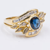 Anello vintage in oro giallo 18k con zaffiro centrale (1.2ct) e diamanti (1.5ct), anni '70