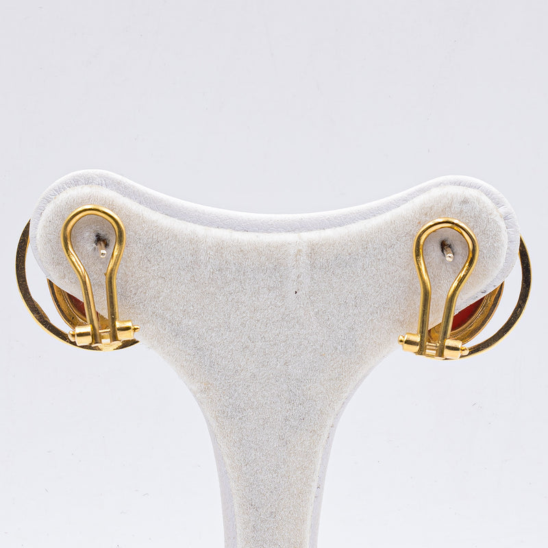 Boucles d'oreilles en or jaune 18 carats et corail, années 50/60